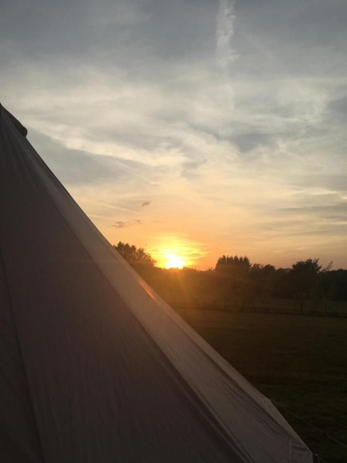 Hopgarden Glamping - Luxury 6M Bell Tent Wadhurst Eksteriør bilde