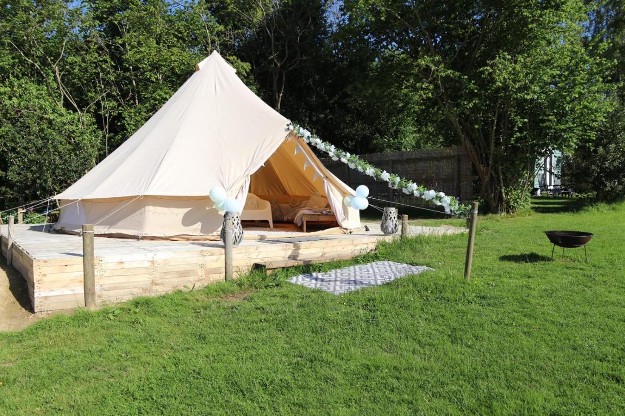 Hopgarden Glamping - Luxury 6M Bell Tent Wadhurst Eksteriør bilde