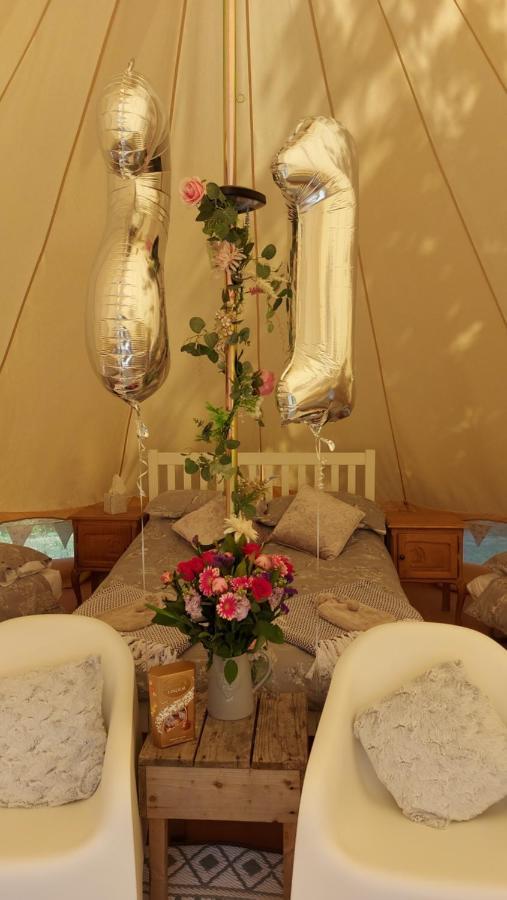 Hopgarden Glamping - Luxury 6M Bell Tent Wadhurst Eksteriør bilde